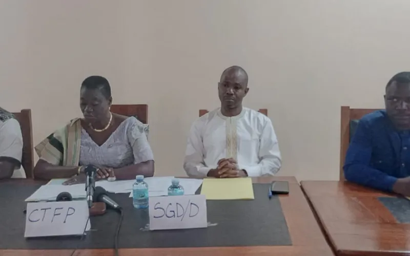 Djougou et Bassila, l’administration publique au cœur d’une tournée foraine du ministère en charge de la fonction publique.